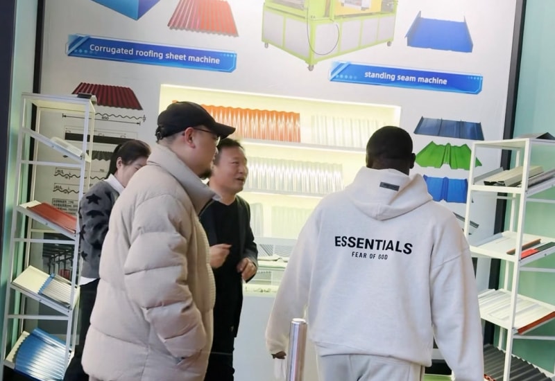 1762846714438095.jpg 中拓冷弯全球集采盛启_20251103133300.mp4_20251103_134758.503.jpg