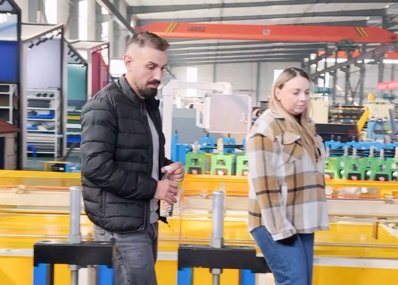 1762846731180522.jpg 中拓冷弯全球集采盛启_20251103133300.mp4_20251103_134836.046.jpg